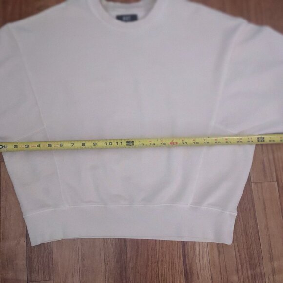 Kut from the Kloth Beige Boxy Sweatshirt - SMALL (Runs big) - Picture 7 of 8
